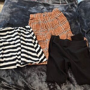 No Boundaries Brown Plaid Trousers, Black/grey skirt & Solid Black leggings Trio